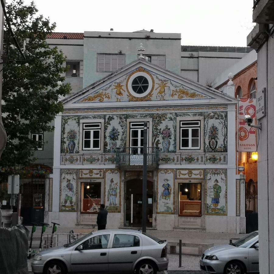ליסבון Bombarda Charming Central Apartment מראה חיצוני תמונה